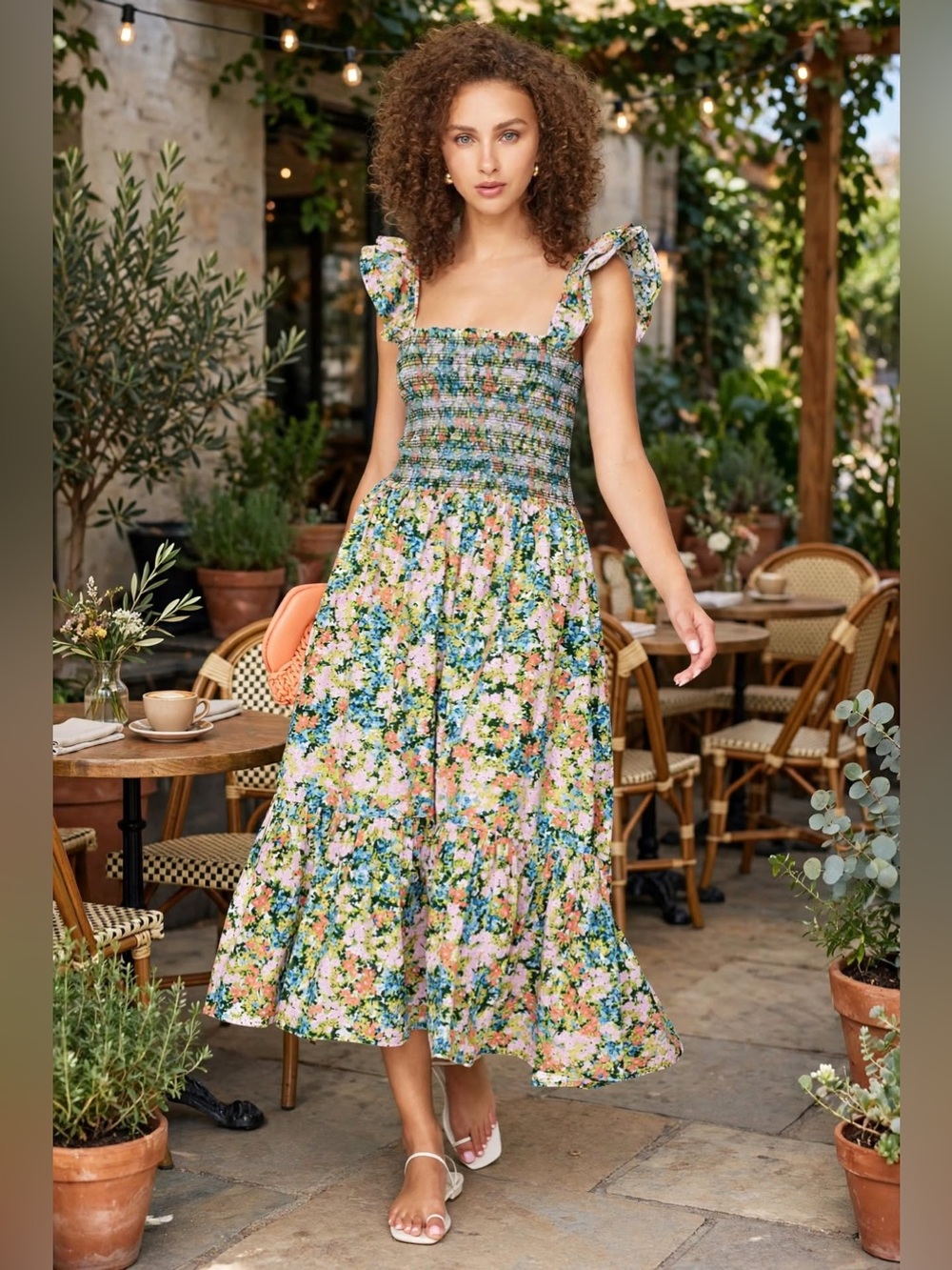 Cara Cara New York Ruby Dress
Floral Smocked Midi Dress with Ruffle Sz S.